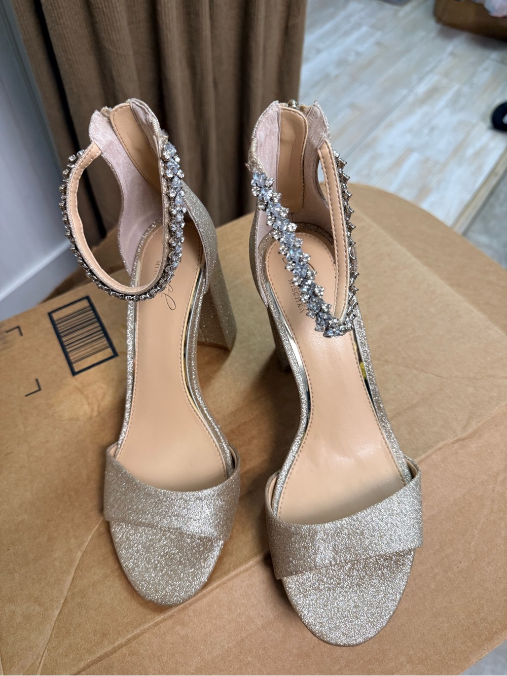 Badgley Mischka Gold Glitter Crystal-Ankle Strap Block Heels NWOB